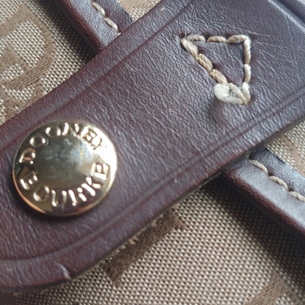SOLD - Dooney & Bourke Wristlet - Picture 8 of 8